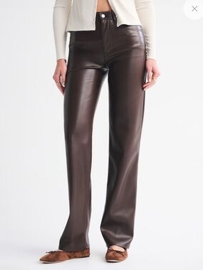 Abercrombie & Fitch High Rise 90s Relaxed Vegan Leather Pant - Chocolate Brown